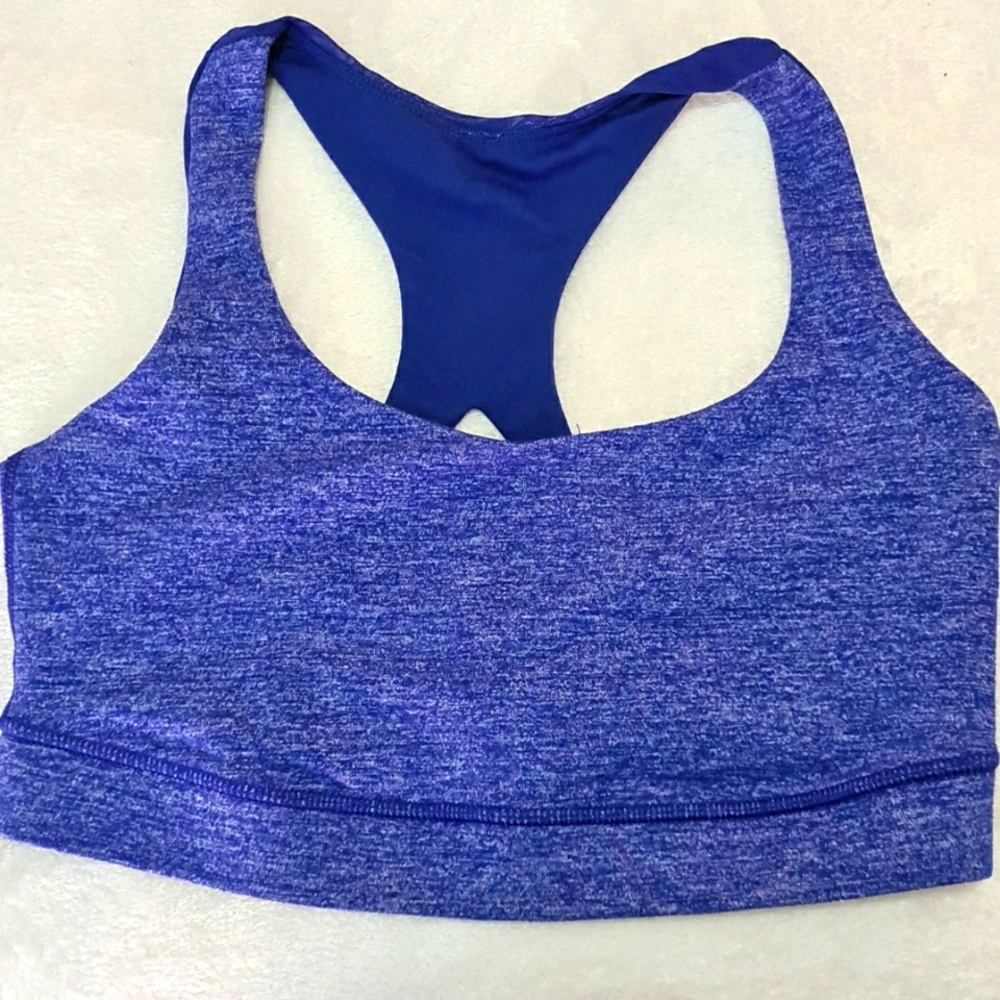 Sports bra